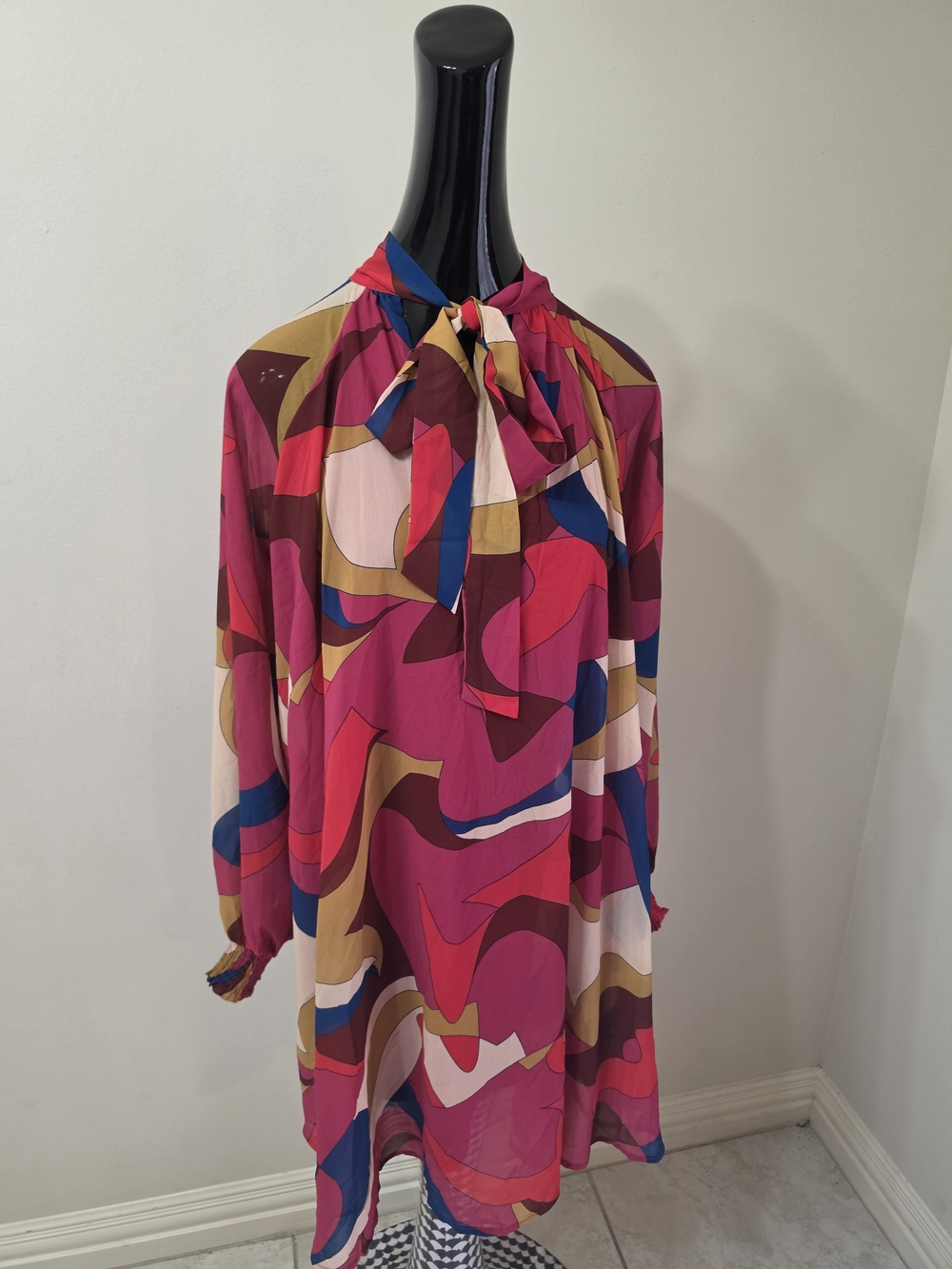 Aura Dress-Pink Multi-Color Abstract Tie-Neck Long Sleeve Dress